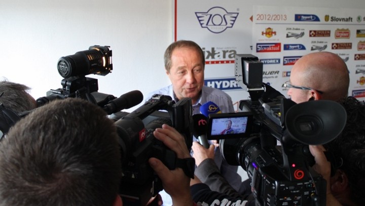 Oslizlo skončil, od pondelka s novým trénerom